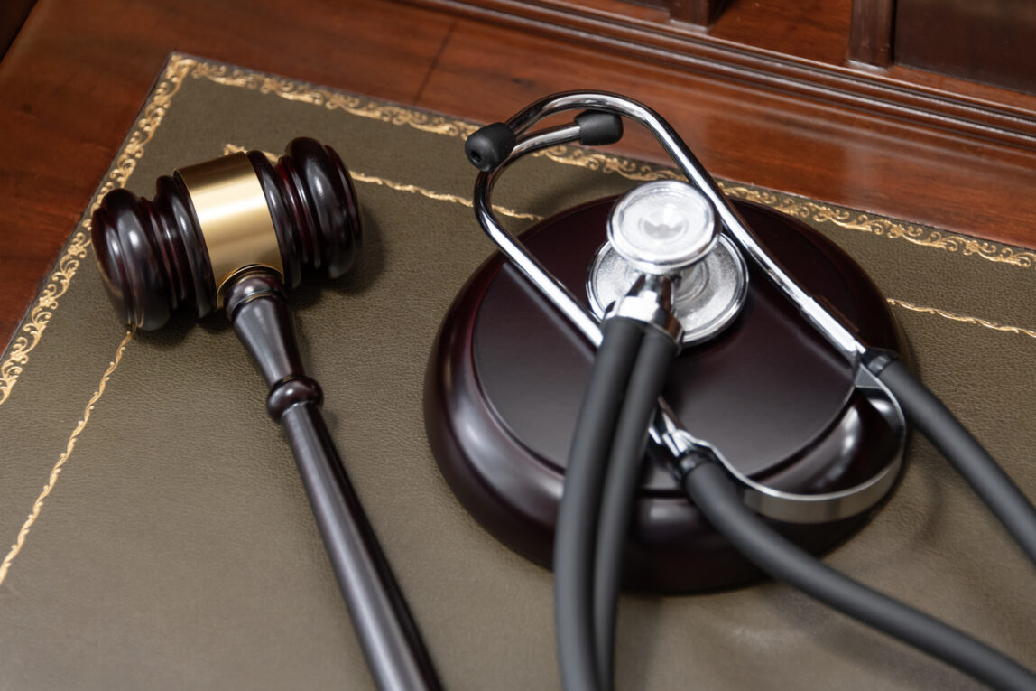 Navigating the Statute of Limitations in Medical and Legal Malpractice Cases