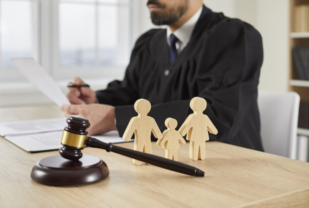 Meeting with experienced Child Custody Attorneys Thousand Oaks